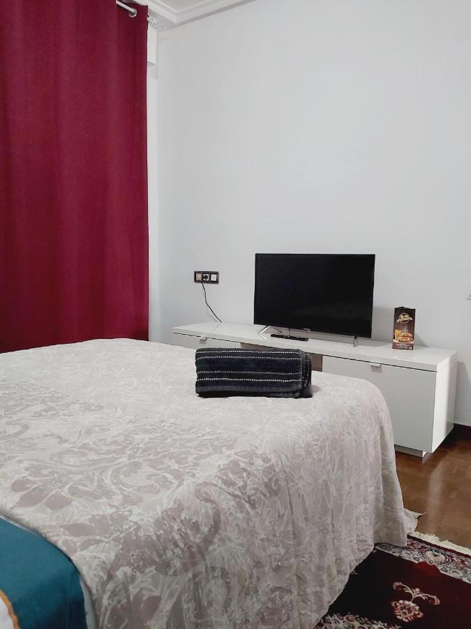 Bernie'S Roomss Віторія-Гастейс Екстер'єр фото