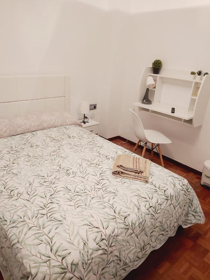Bernie'S Roomss Віторія-Гастейс Екстер'єр фото