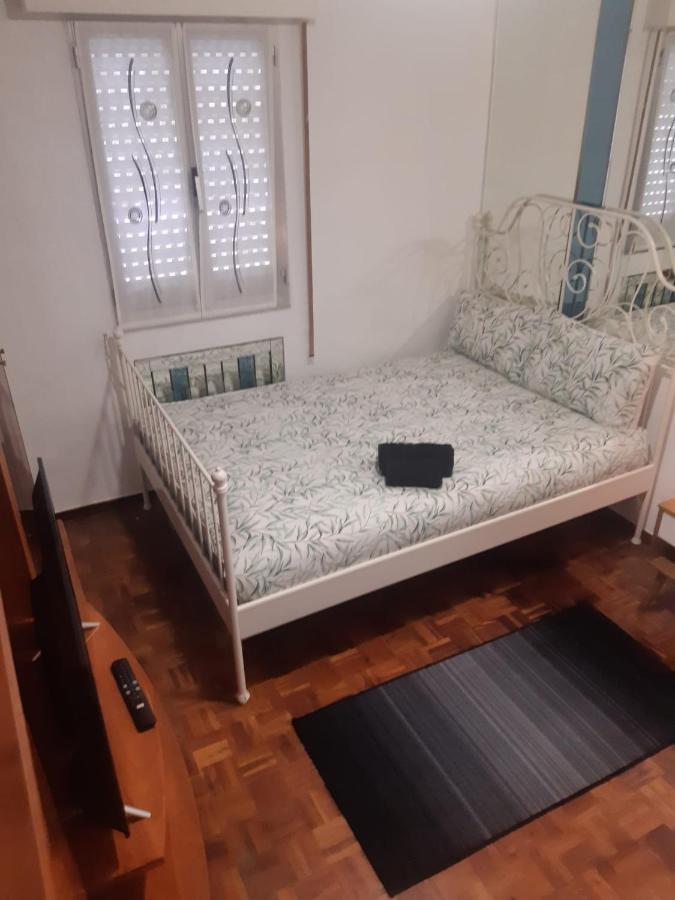 Bernie'S Roomss Віторія-Гастейс Екстер'єр фото
